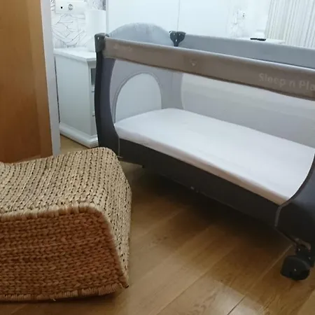 Luxury Apartment *